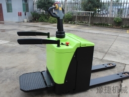 欧宝网页版页面登录-欧宝(中国)
机械提醒：电瓶搬运车的日常维护